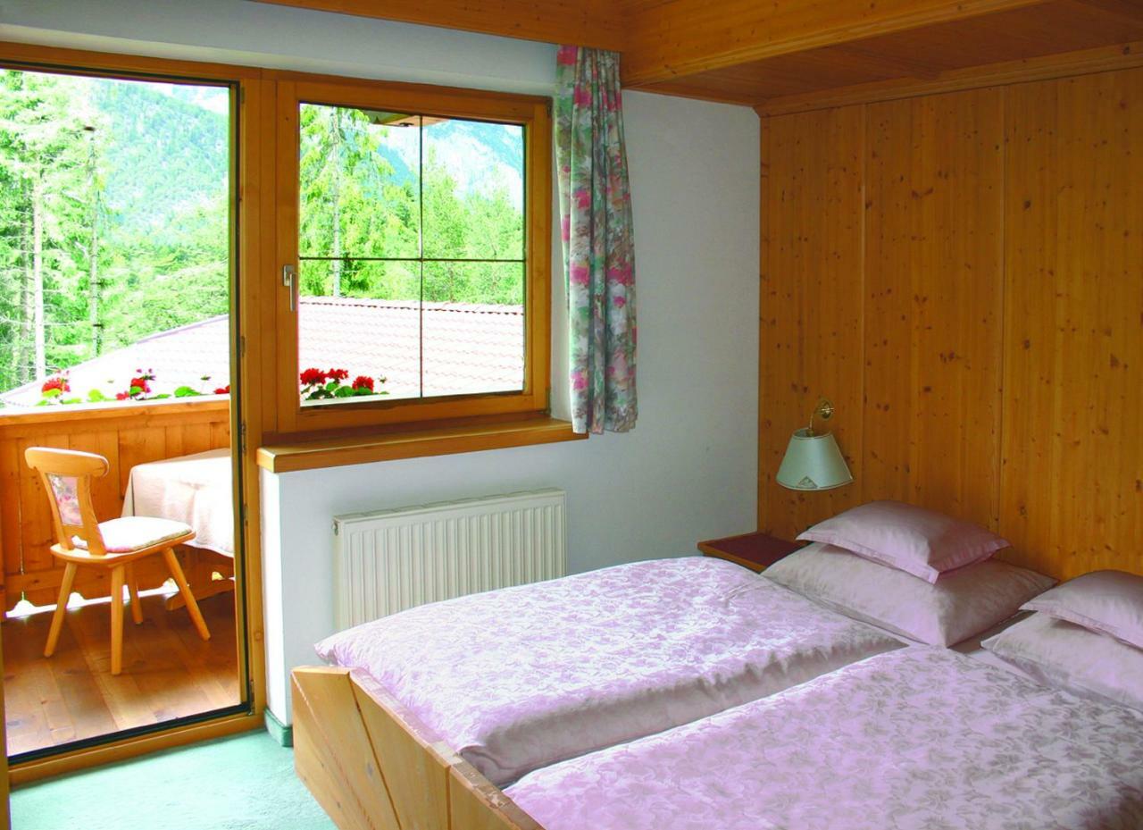 Haus Schiefer Apartment Лойташ Екстериор снимка
