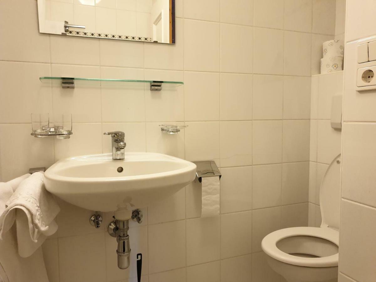 Haus Schiefer Apartment Лойташ Екстериор снимка