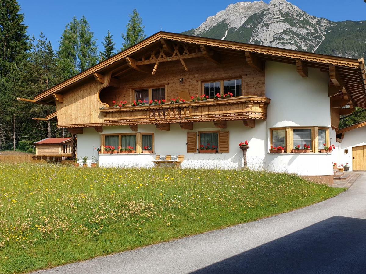 Haus Schiefer Apartment Лойташ Екстериор снимка
